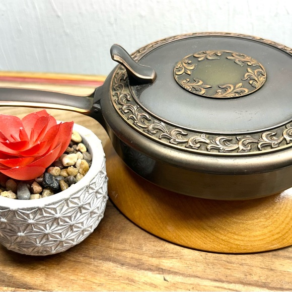 Vintage L.E. Mason Co. Boston Mass. Silent Butler Crumb Catcher - Picture 11 of 13